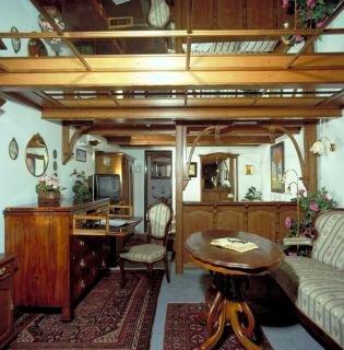 Panoramic Castle Suite With Free Private Parking Братислава Экстерьер фото
